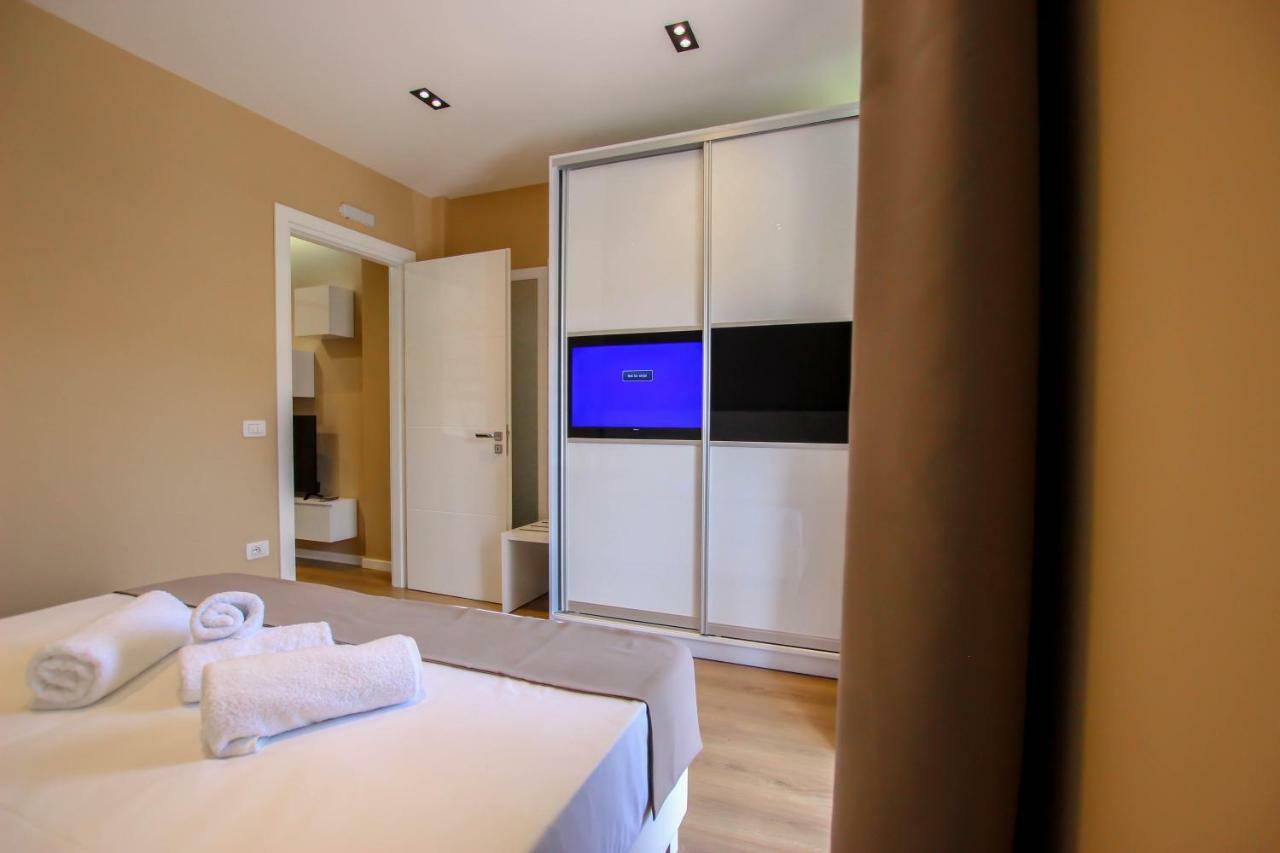Brilant Luxury Apartment Gjirokastër Eksteriør billede